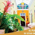 Residencial Miraflores B&B